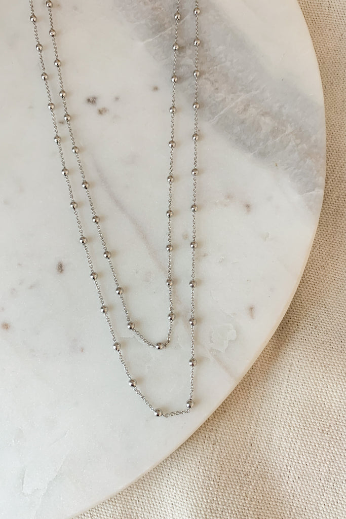The 36" Double Twist silver Chain Necklace is so pretty and elegant. You can wear it long or double it for a layered look. 