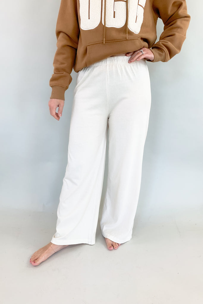 wide leg elastic waist pants with soft cotton fabric and feel