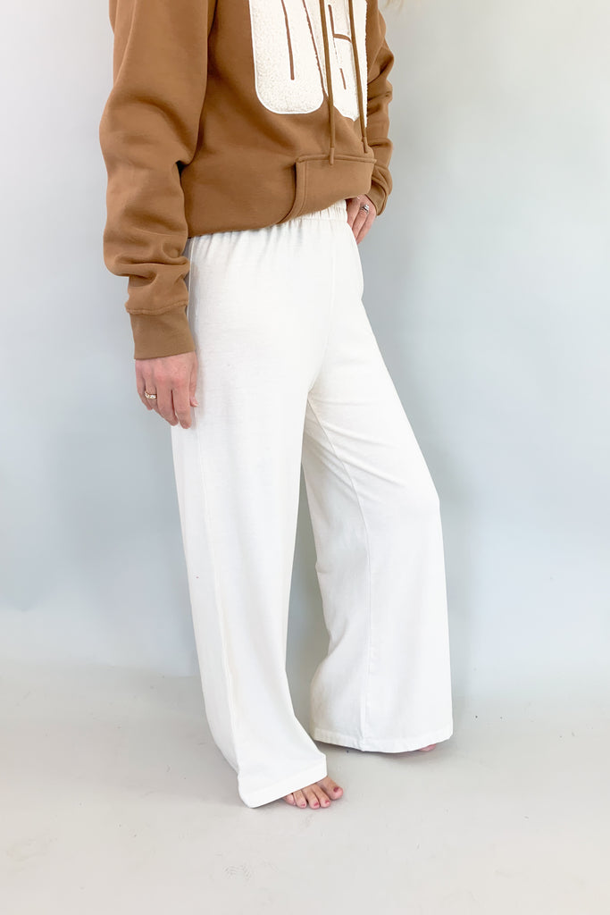 wide leg elastic waist pants with soft cotton fabric and feel