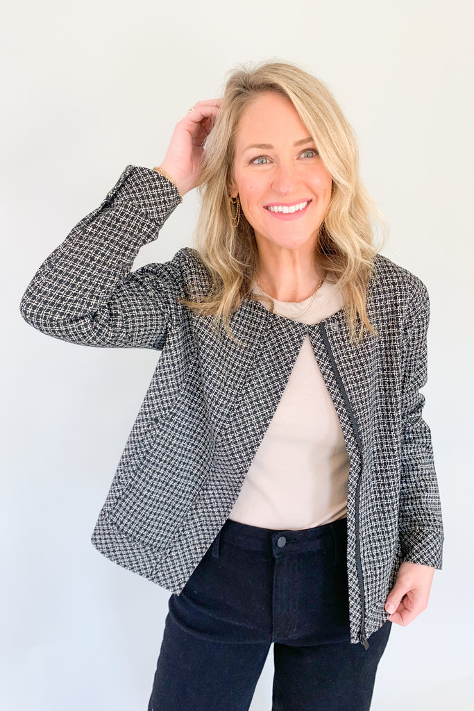 The Liverpool Black + White Lattice Print Collarless Zip Jacket is versatile and fashionable in Liverpool's plaid boucle knit with an amazing lofty hand feel.  A unique item that can pull your outfit together, you will be reaching for this jacket time and time again. 