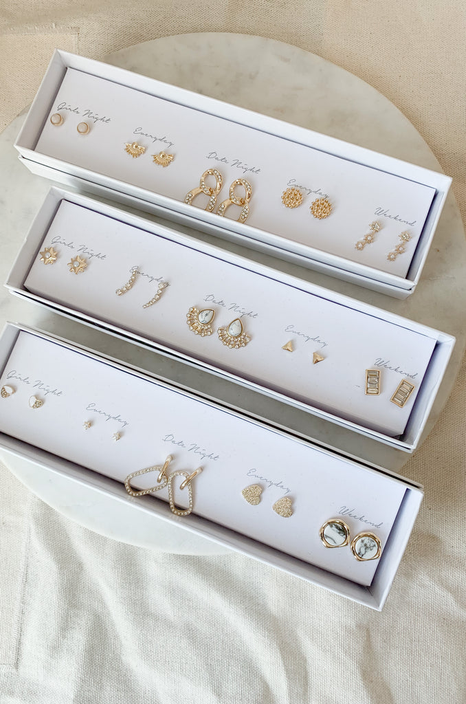 This Boxed Set of 5 Stud Earrings is the perfect way to show your affection! Each set comes with five stud earrings of different styles, so you can mix and match depending on the day. It's perfect for any gift-giving occasion, these stunning gold studs will make a statement no matter who's receiving them.
