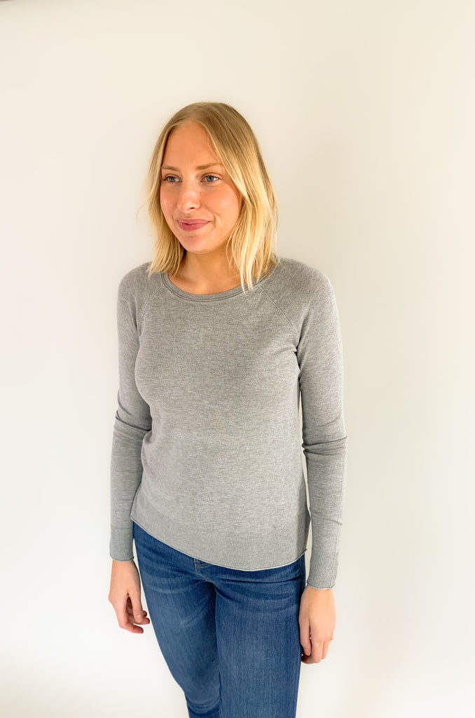 The Camille Lightweight Classic Sweater is amazing on its own, but also is great for layering! It's extremely soft and lightweight, making a great option for early fall. It comes in three amazing colors to complete any look!