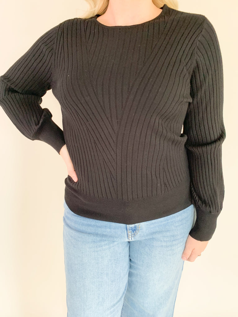 Update your wardrobe with this stylish Liverpool Crewneck Sweater featuring a Transfer Rib Detail for an on-trend look. Perfect for any occasion, this sweater is fashionable, comfortable, and sure to last. It is one of those pieces you will reach for every year to wear on its own or layer under your favorite jacket. 