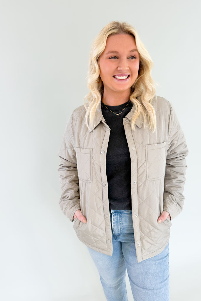 Stay comfortable and stylish in the Everly Snap Button Quilted Jacket! Crafted for medium to light-weight wear, this stylish sand jacket features a quilted design, snap front buttons, and two front pockets, plus additional side pockets for all your belongings. It is perfect for on the go and the color will match with everything! 