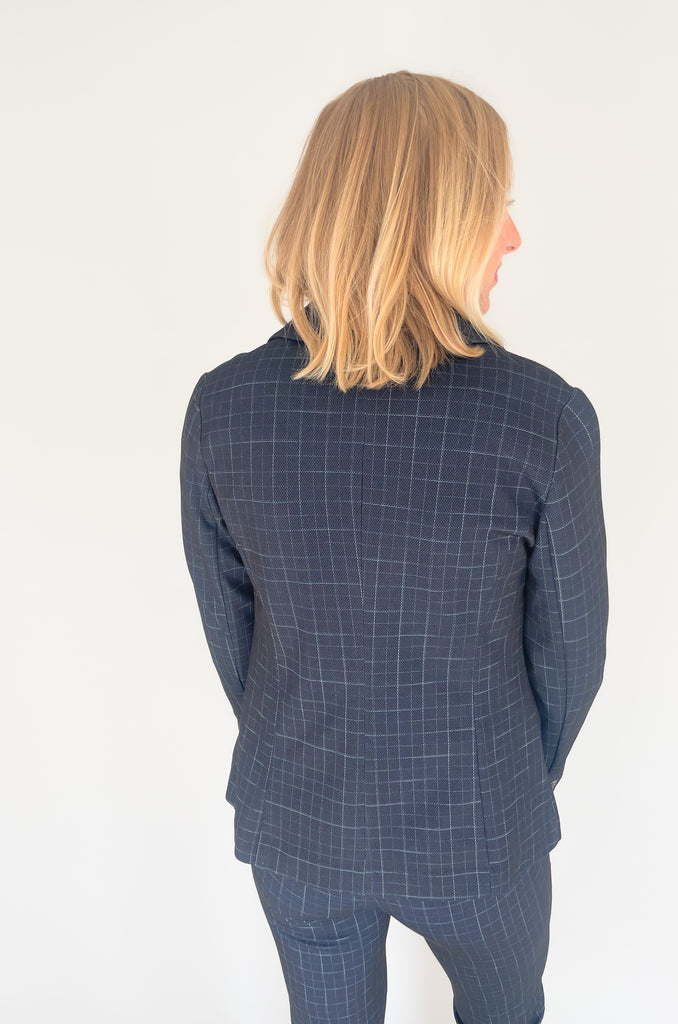 navy Liverpool Los Angeles fitted blazer with white windowpane color