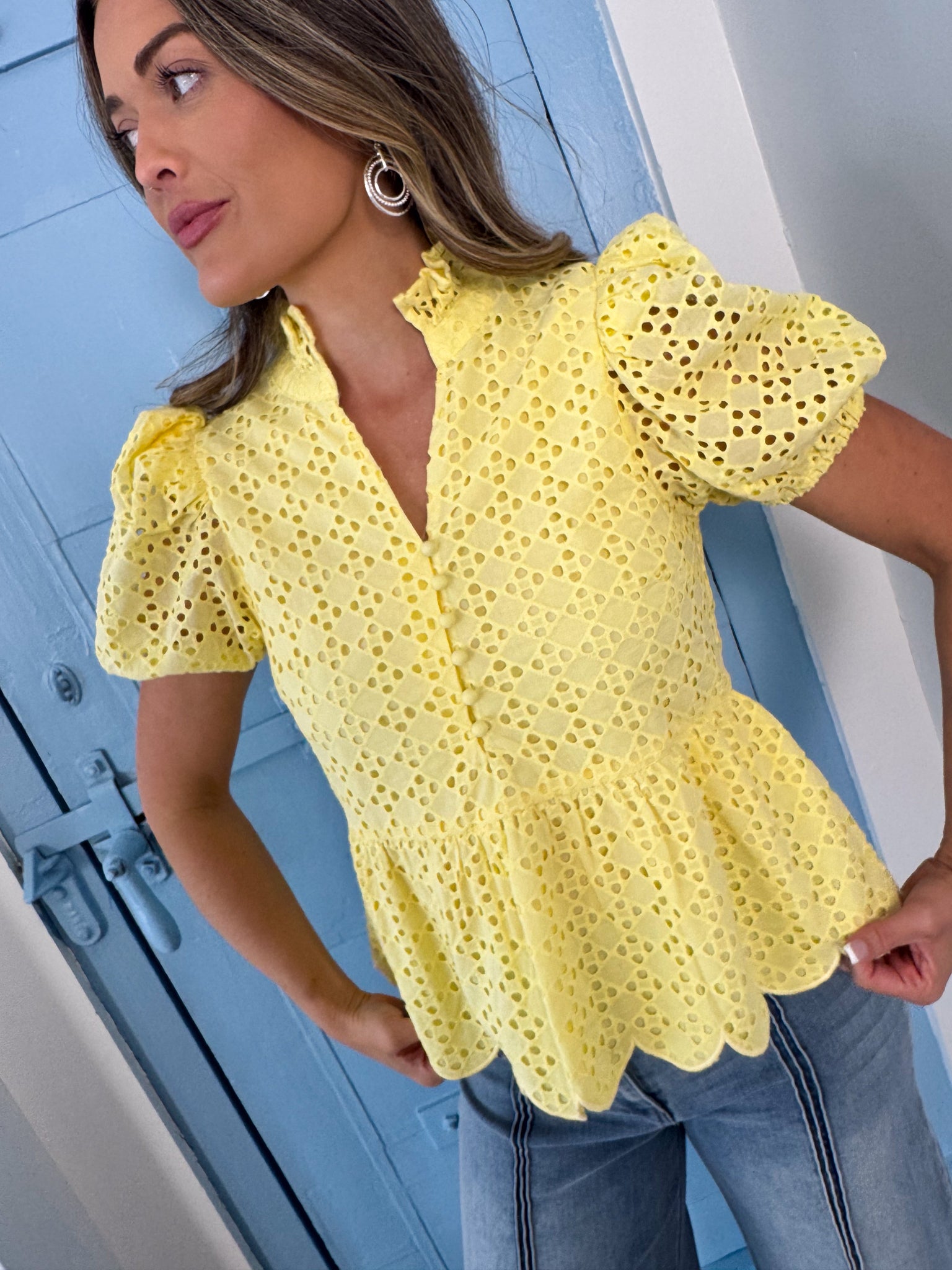 Jayda Short Sleeve Eyelet Blouse- Lemon – Katsch Boutique