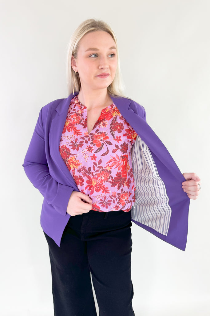 This Grape Long Sleeve Welt Pocket Blazer is an elevated and timeless piece to add to any wardrobe! Crafted with a striped lining and quality fabric, it's suitable for year-round wear and perfect for special occasions