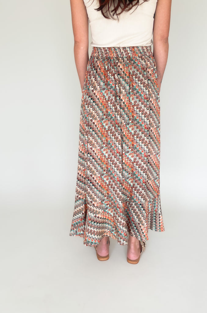 multi print elastic waist skirt with ruffle detail and side slit