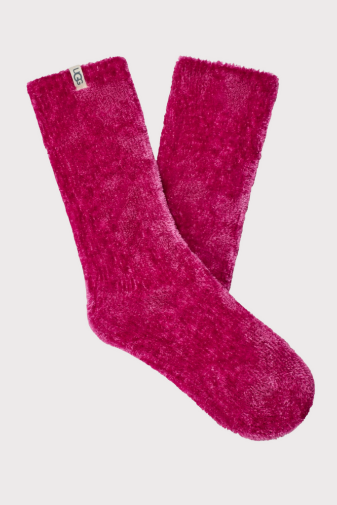 These UGG Women's Leda Cozy Socks are ultra cozy crew socks with a stretchy, soft feel that your feet will love. Great for lounging around at home, the versatile cut works equally well with boots.
