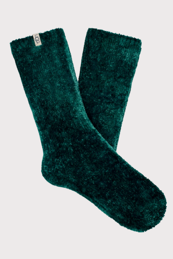 These UGG Women's Leda Cozy Socks are ultra cozy crew socks with a stretchy, soft feel that your feet will love. Great for lounging around at home, the versatile cut works equally well with boots.