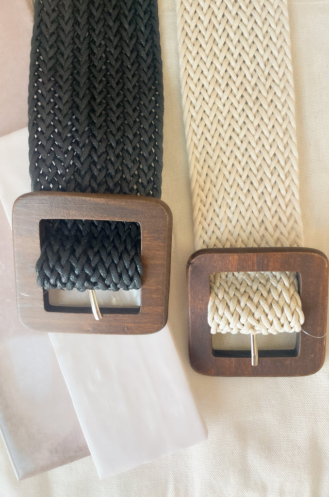 This Wooden Square Buckle Braided Belt offers a unique and stylish look, providing a finishing touch to any outfit.  Available in black and ivory, this timeless design makes it a great addition to your wardrobe.
