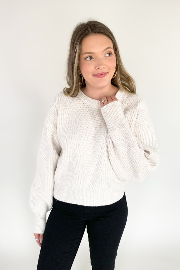 Set your sweater style apart with the [Z SUPPLY] Alaska Rib Sweater. Made using the softest chunky yarns, this pullover offers a different look that's comfortable yet elevated. You can dress it up or down all season.