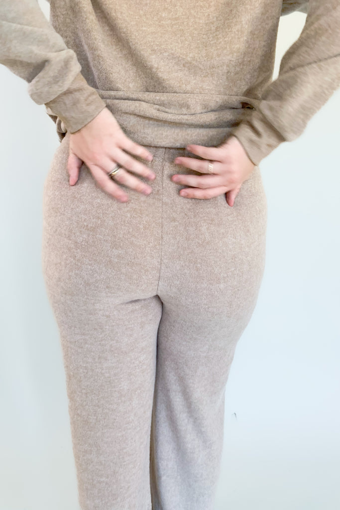 This pant fits like a dream! The Tessa Cozy Pant is made using our signature Dream Cozy Knit fabric and features an easy fit through the hips and leg, with a long, full length. Pair it with the  Z SUPPLY Pamala Cozy Toffee Cardigan for a relaxed set that  completes your look!