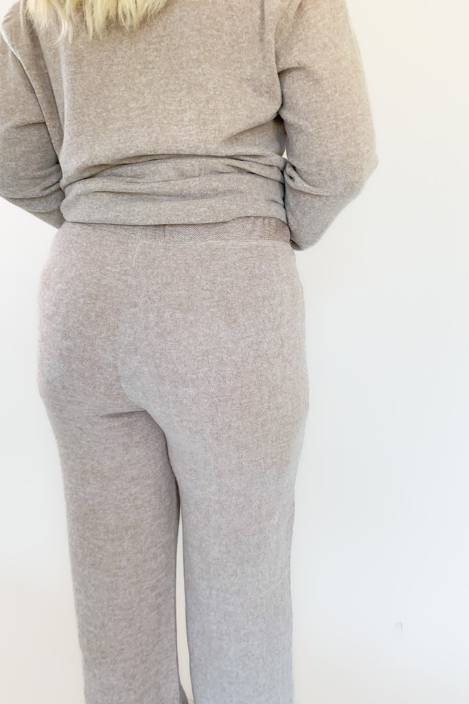 This pant fits like a dream! The Tessa Cozy Pant is made using our signature Dream Cozy Knit fabric and features an easy fit through the hips and leg, with a long, full length. Pair it with the  Z SUPPLY Pamala Cozy Toffee Cardigan for a relaxed set that  completes your look!