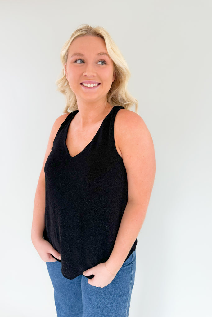 Dress up and shine for the night in the [Z SUPPLY] Vagabond Sparkle Tank! This lightweight, stretchy fabric is perfect for adding a sparkle to your outfit. Look stunning and feel confident for the evening. Layer it under your favorite blazer or cardigan to complete the look!