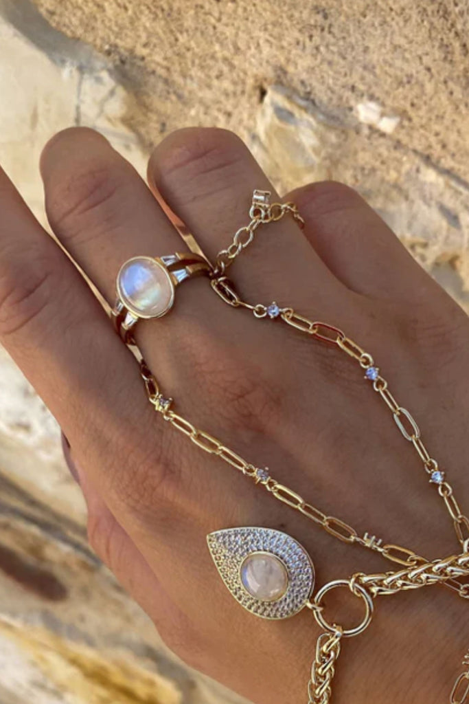 This gorgeous genuine moonstone takes center stage in this 14k gold plated ring! Made with impeccable care, this precious jewelry piece is built to last. It adds an elevated touch to any outfit. 