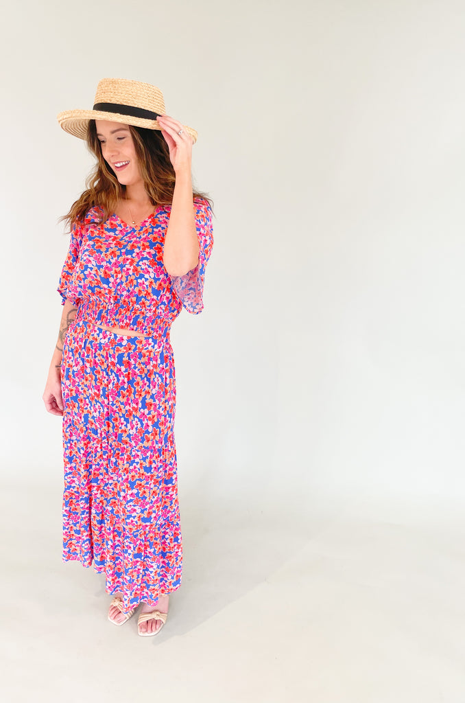 The Blue Tangerine Floral Midi Skirt is one of our new favorites! It's cute, flowy, and totally spring. You can create a matching look and pair it with our Blue Tangerine Floral Print top, or switch it up! We also paired it with our Patrice Blouse.