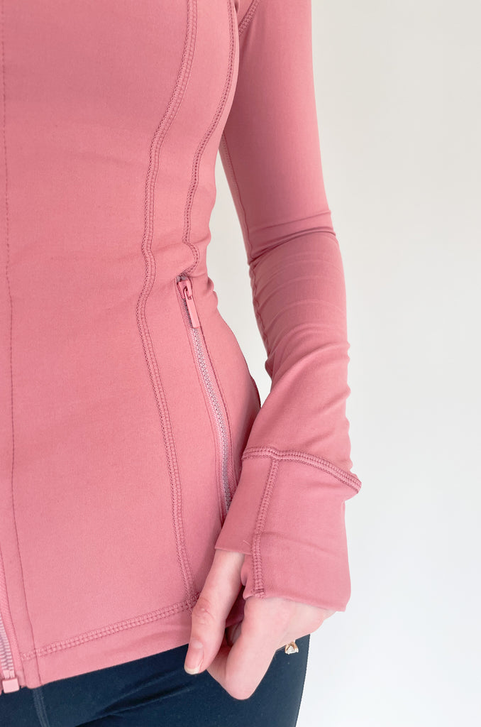 The Direct Full Zip Long Sleeve Jacket is cute and sporty, perfect for busy days on-the-go! You can wear it to the gym, or wear it to the store, either way it's an easy add-on for spring. The fabric is buttery soft and lightweight. Keep one of these in your bag or car to just throw on and go! 