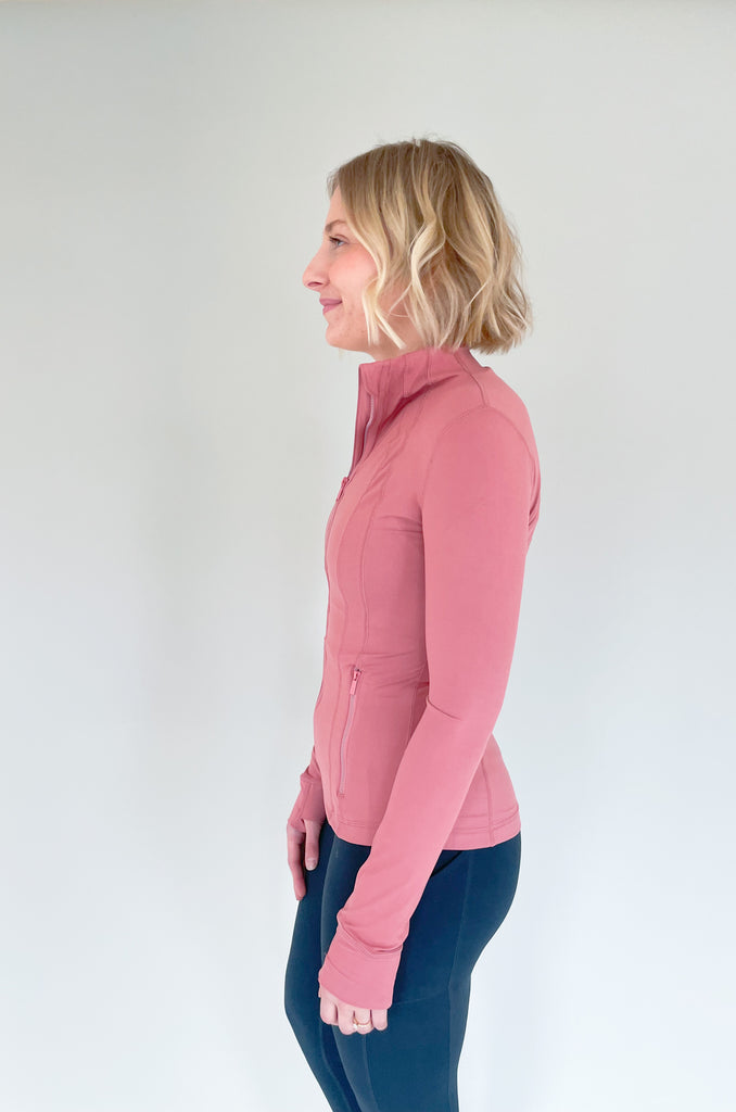 The Direct Full Zip Long Sleeve Jacket is cute and sporty, perfect for busy days on-the-go! You can wear it to the gym, or wear it to the store, either way it's an easy add-on for spring. The fabric is buttery soft and lightweight. Keep one of these in your bag or car to just throw on and go! 