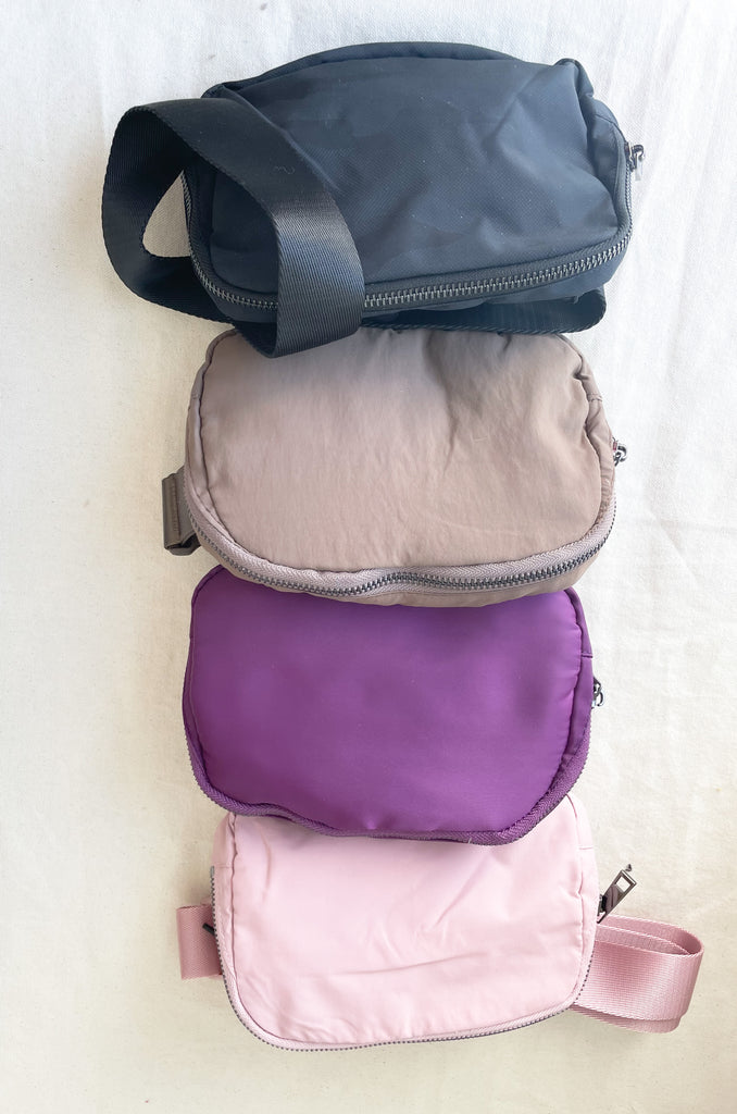 The Going Places Waterproof Belt Bag is a trendy dupe for a very popular style on the market, but for less! These are waterproof, easy to wear, and come in four amazing colors. Choose between caramel, camo black, light pink, and plum. They have an adjustable strap and inner compartments. 