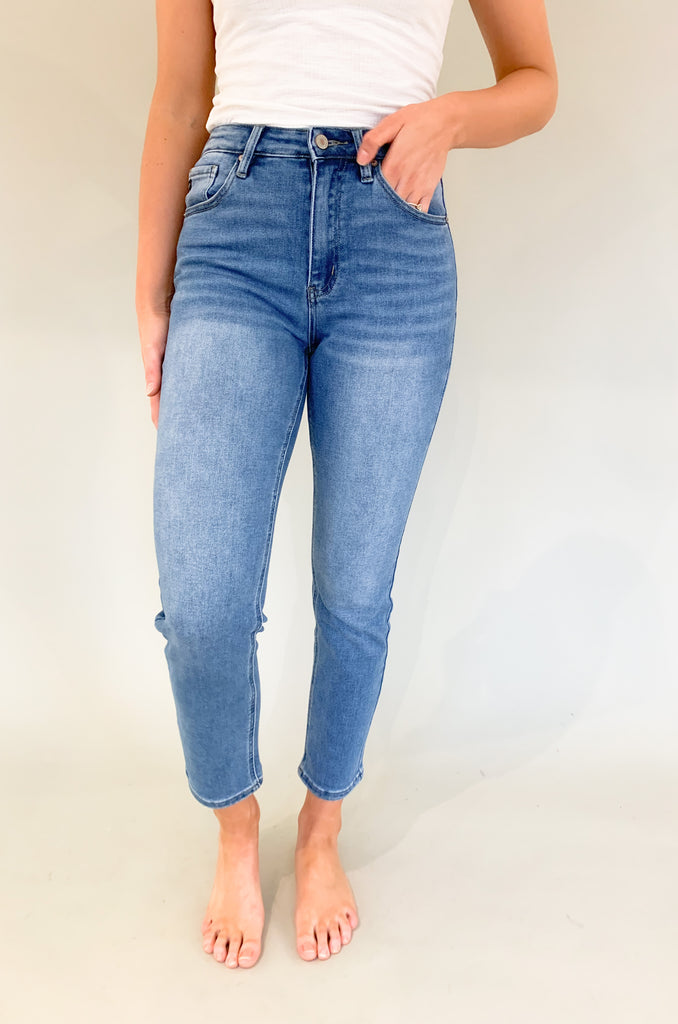 The Just Classic High Rise Slim Straight Jeans are a new favorite! With a soft fabric, high rise fit, and plenty of stretch, these jeans will be your new go-to. They have the most amazing medium wash with no destruction. Straight leg jeans are right on trend this year too! 