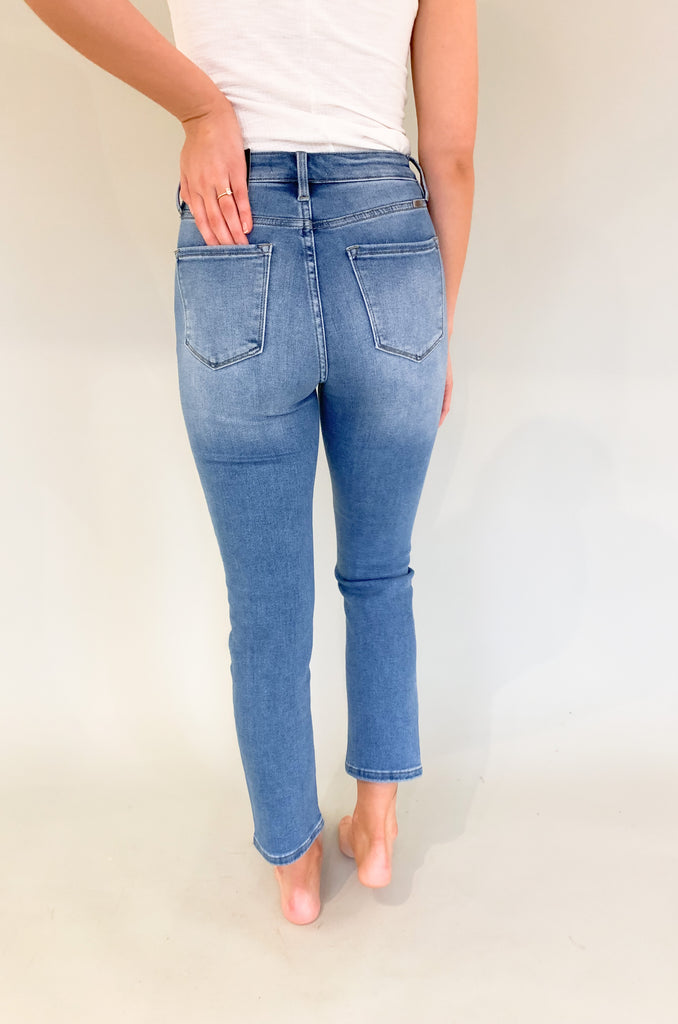 The Just Classic High Rise Slim Straight Jeans are a new favorite! With a soft fabric, high rise fit, and plenty of stretch, these jeans will be your new go-to. They have the most amazing medium wash with no destruction. Straight leg jeans are right on trend this year too! 