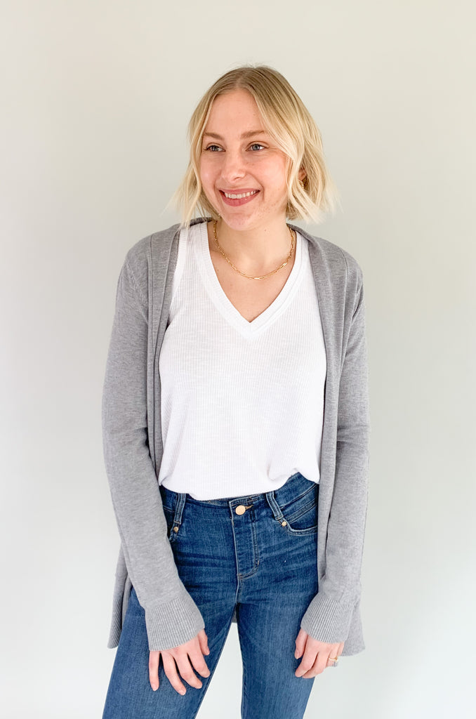 The Kate ll Long Knit Cardigans are so soft and come in so many amazing colors! These cardigans can be worn all year, so you will get a lot of wear out of them. Layering pieces are great for chillier days and make an outfit look more polished. They are also great for the office! If you love all things cute and cozy, this style is for you! 