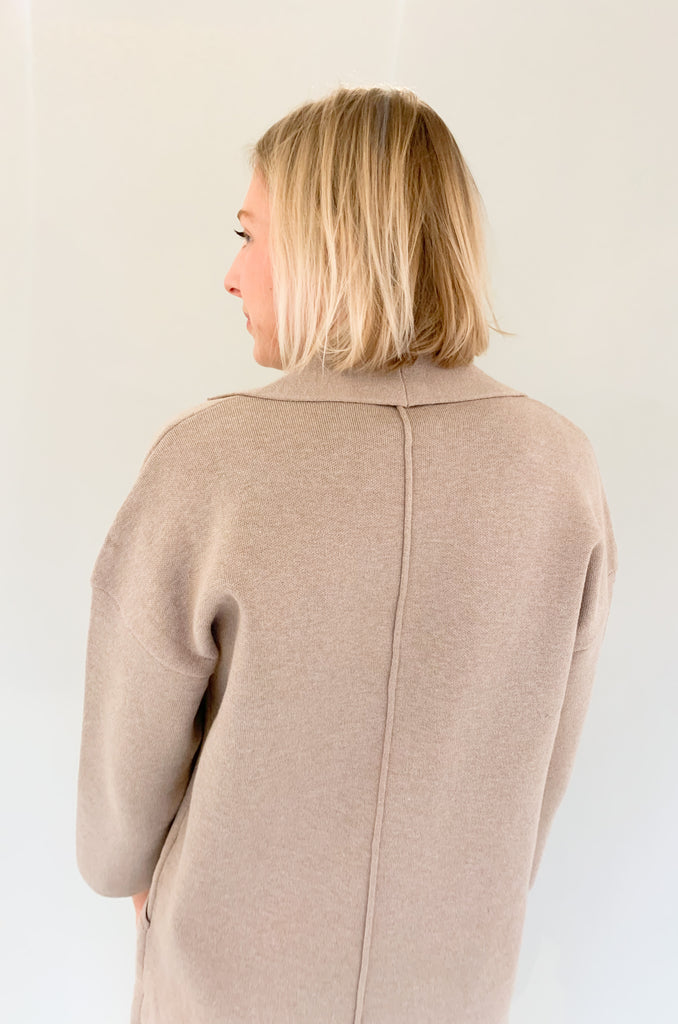 The Lotus Cashmere Blend Coat is such a luxurious style! With it's soft, elevated fabric and timeless silhouette, you will be reaching for it again and again. The weight is perfect too. It's more like a weighted cardigan rather than a heavy coat- simply a must-have! 