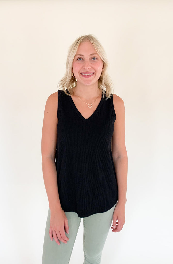 Elevated basics are the Katsch secret to a polished look! They are effortless and go with everything, especially for layering. The Rachel V-Neck Rib Knit Tank is no different. This style comes in two practical colors: black and oatmeal. You can dress it up or down depending on your layering pieces. 