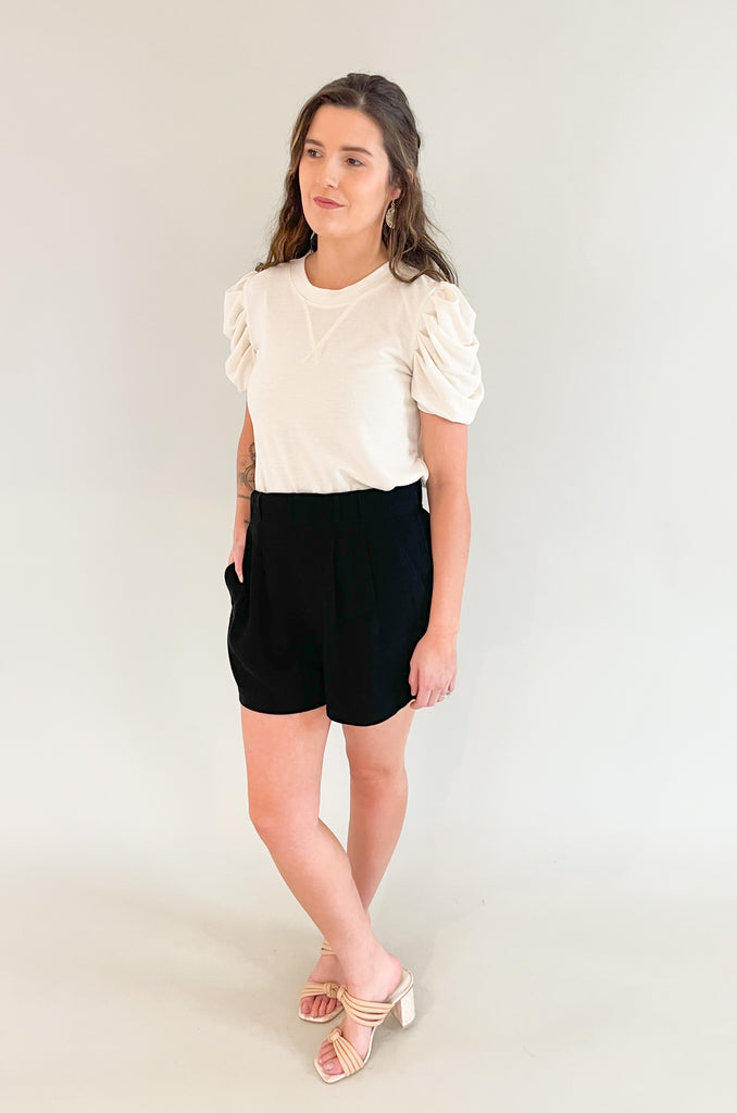 The [Z SUPPLY] Farah Shorts will be your new fave, made from the softest breathable fabric. This style has pleating on the front, adding a vintage touch. They are comfortable and easy, especially with the elastic back waistband. makes it easy to get the perfect fit.
