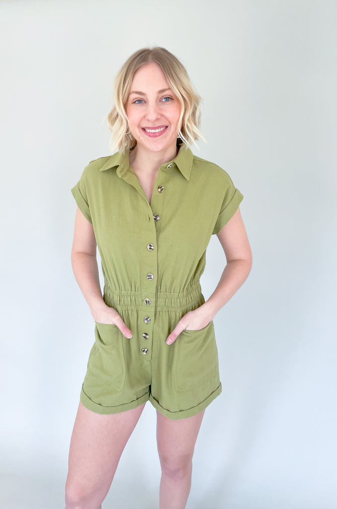 The Say Hello Short Sleeve Twill Romper is a stunner! If you are looking for a cute and casual piece that you can rock all season, don't skip this one. It's elevated and comfortable, and totally on trend. With the collared details, button up front, and gorgeous colors, you'll be ready for your next outing with confidence!